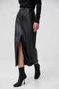 Skirt with a slit in the front